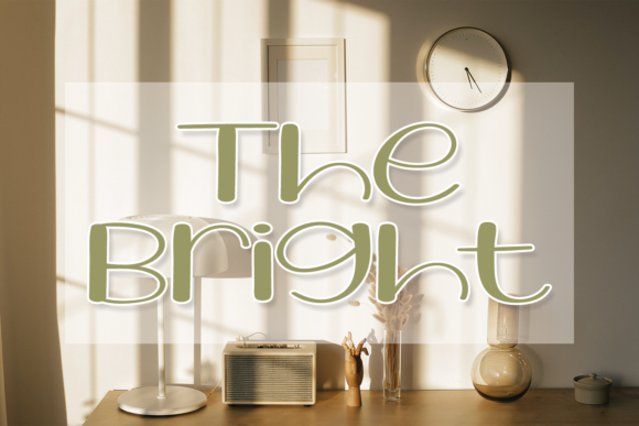 A Relaxed Display Font That Holds Attention in Busy Campaigns